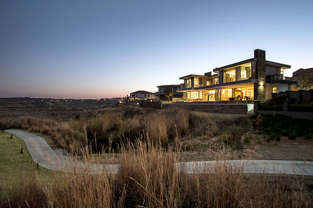 Residence Naidoo, FRANCOIS MARAIS ARCHITECTS FRANCOIS MARAIS ARCHITECTS Modern houses