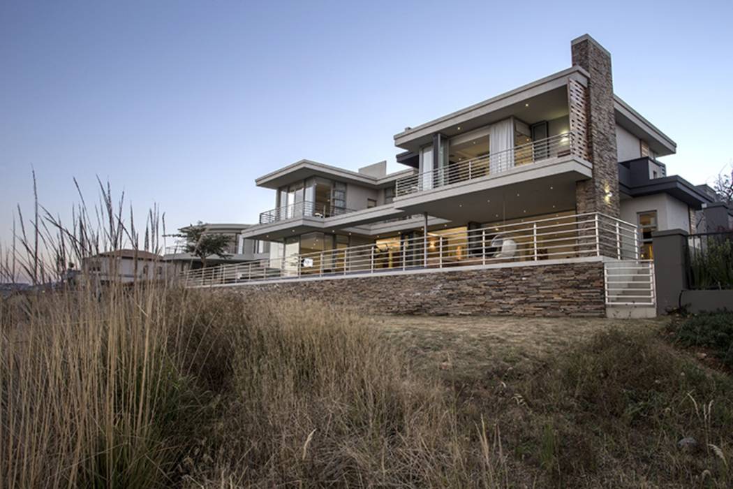 Residence Naidoo, FRANCOIS MARAIS ARCHITECTS FRANCOIS MARAIS ARCHITECTS Modern houses