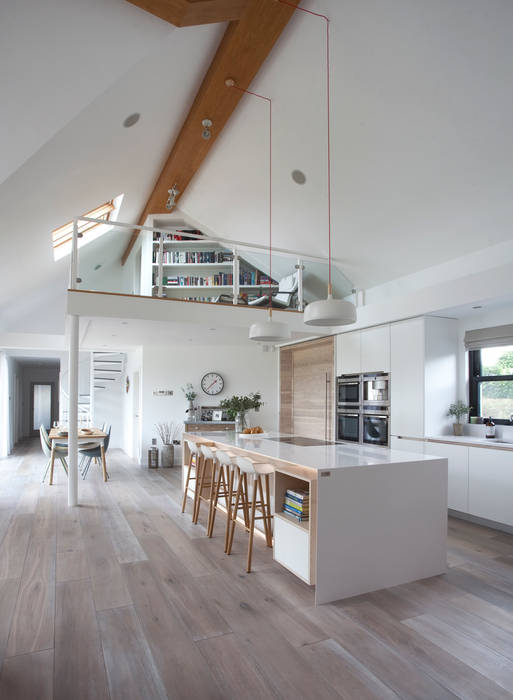 White Kitchen Designer Kitchen by Morgan Modern kitchen contemporary Kitchen,white kitchen,modern,modern kitchen