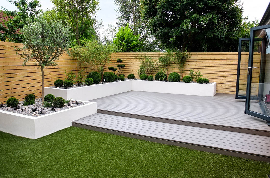 Small, low maintenance garden Yorkshire Gardens สวน ไม้ผสมพลาสติก artifical lawn,eco deck,simple garden