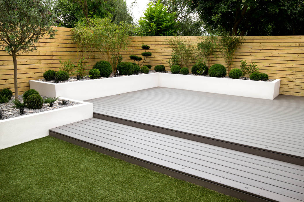 Small, low maintenance garden Yorkshire Gardens สวน ไม้ผสมพลาสติก eco deck,simple garden,artificial lawn