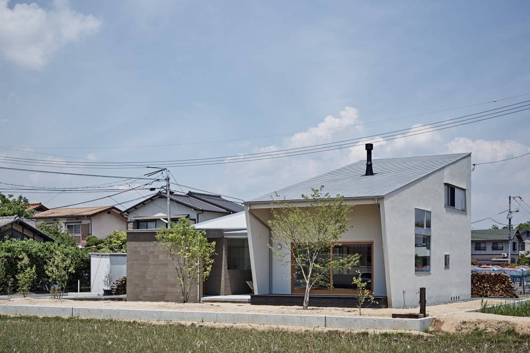 ホワイエのある家, toki Architect design office toki Architect design office Modern houses Wood Wood effect