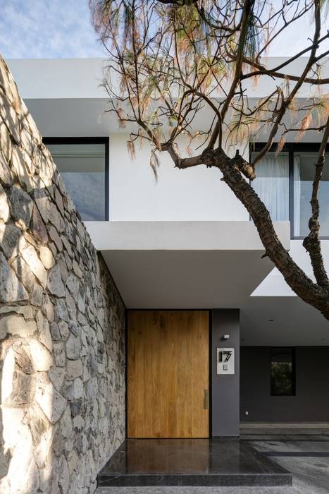 CASA WIP, Trama Arquitectos Trama Arquitectos Casas modernas: Ideas, imágenes y decoración