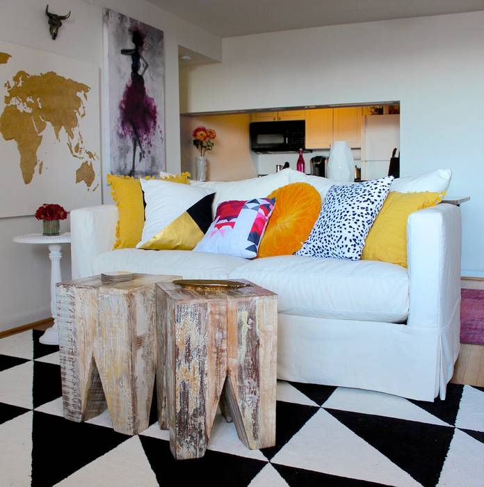 Bright and Eclectic Foggy Bottom Apartment, NAFASI NAFASI Eclectic style living room