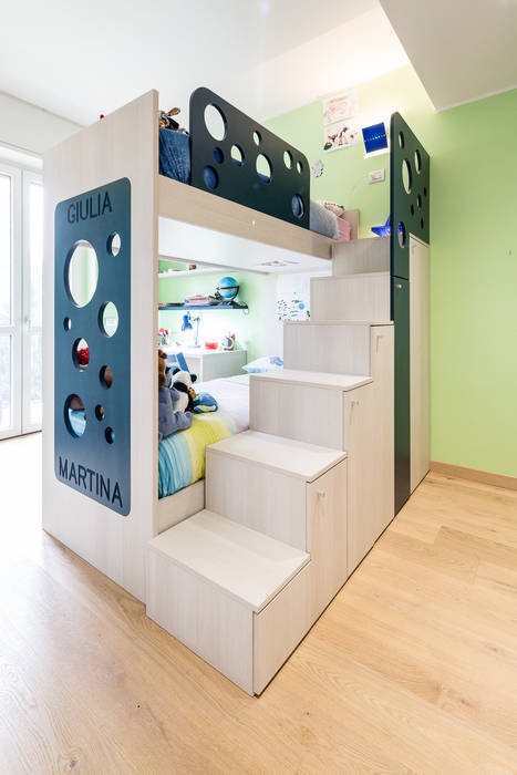 Five little pigs - Un casa per tanti bambini 23bassi studio di architettura Stanza dei bambini moderna