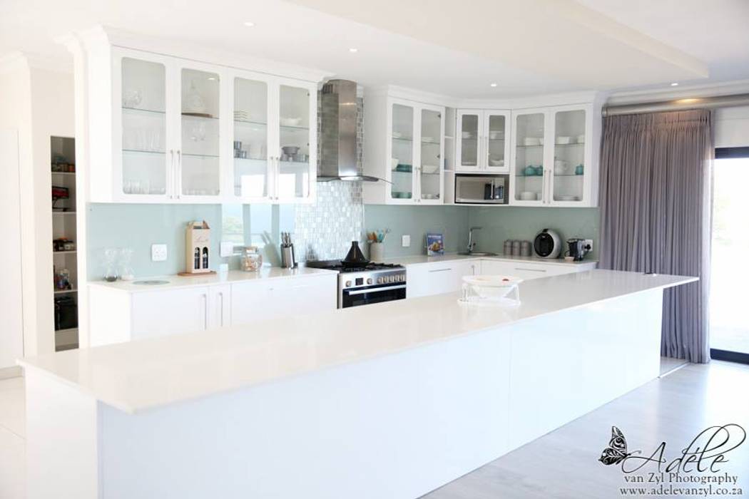 House Shenck Rerh, Rudman Visagie Rudman Visagie Modern kitchen