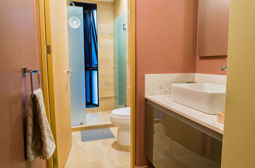 Choapan Decor by Erika Winters®Design, Erika Winters® Design Erika Winters® Design Modern bathroom