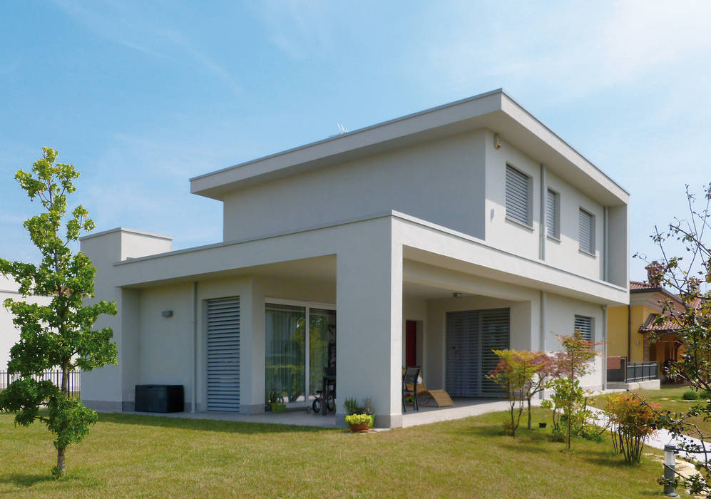 Casa moderna in legno - Calvenzano (BG), Marlegno Marlegno Ahşap ev Ahşap Ahşap rengi