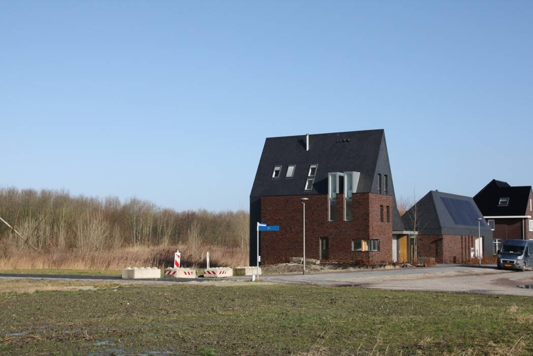 Woning met werkruimte, Homerus kwartier Almere Poort, Architectenbureau Jules Zwijsen Architectenbureau Jules Zwijsen Moderne huizen