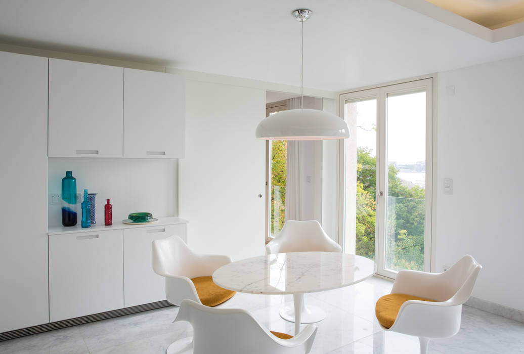 Uma cozinha renovada, Architect Your Home Architect Your Home ห้องครัว