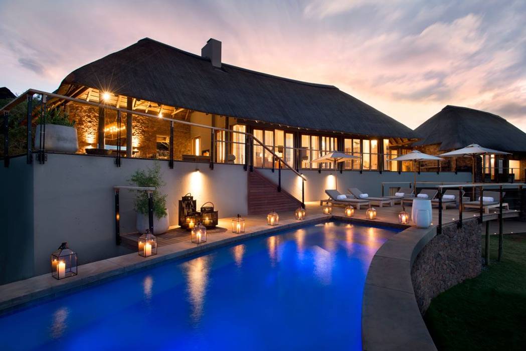 Mhondoro, een Lodge in Zuid-Afrika All-In Living Moderne zwembaden