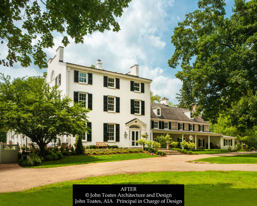 Front Facade and Driveway John Toates Architecture and Design Classic style houses