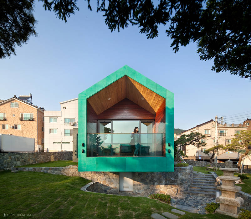 TOWER HOUSE, ON ARCHITECTURE INC. ON ARCHITECTURE INC. 아시아스타일 주택