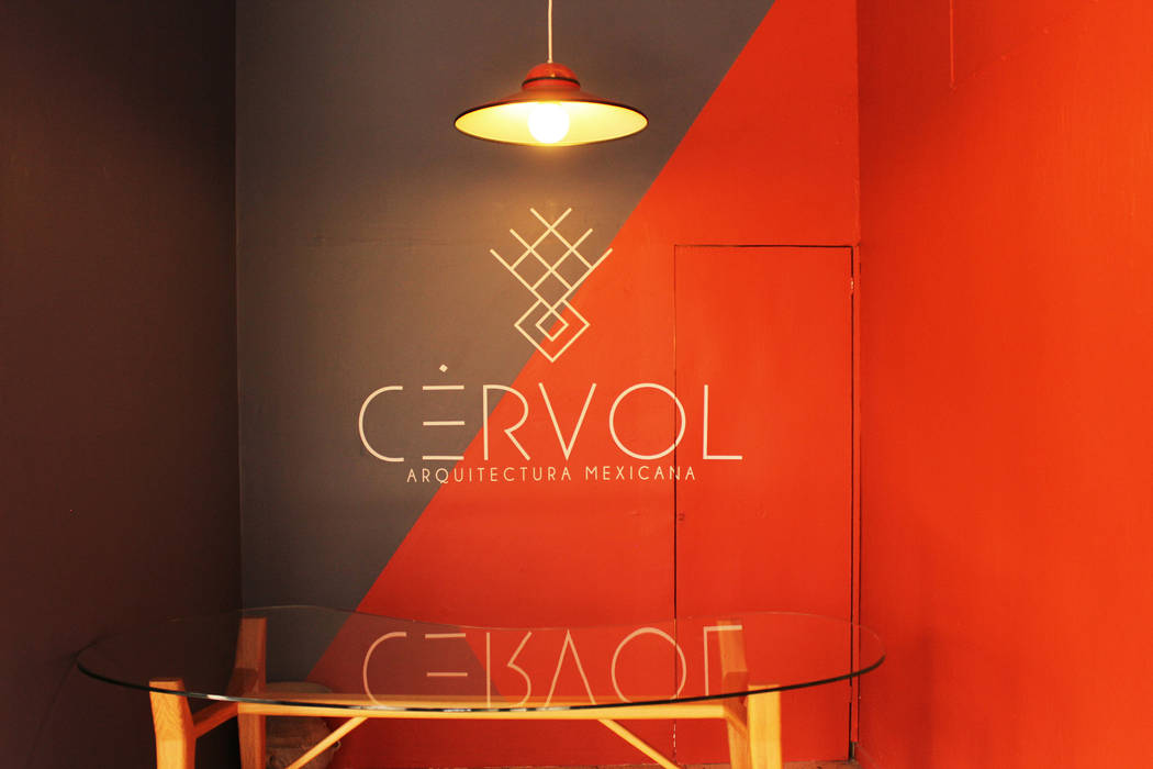 PROYECTO EXHIBIDOR CÉRVOL, CÉRVOL CÉRVOL Commercial spaces Commercial Spaces