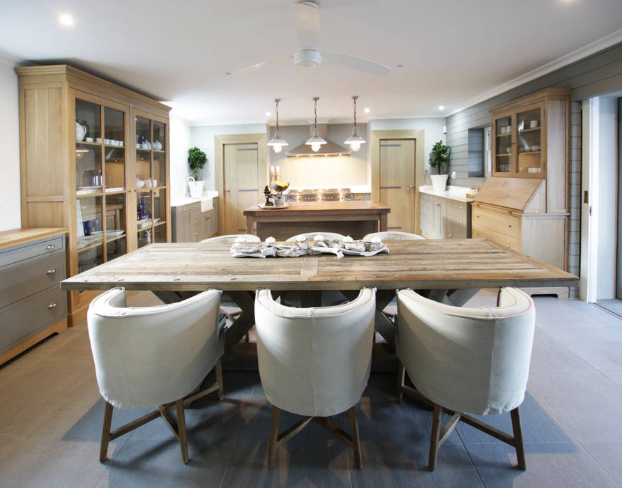 Kitchen & Dining JSD Interiors Built-in kitchens Wood Wood effect Rustic country,white oak,grey kitchen,grey kitchen