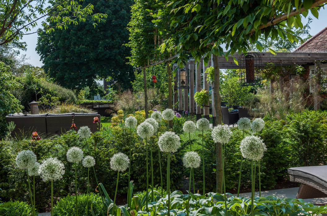 Rundle House Aralia Rustic style garden Wood Wood effect Country Estate,Country Manor,Garden Design,Rustic Garden Design,Rustic,Rustic Design,English Country Garden,country garden,landscape architect,landscape architecture,pergola,purple,outdoor seating