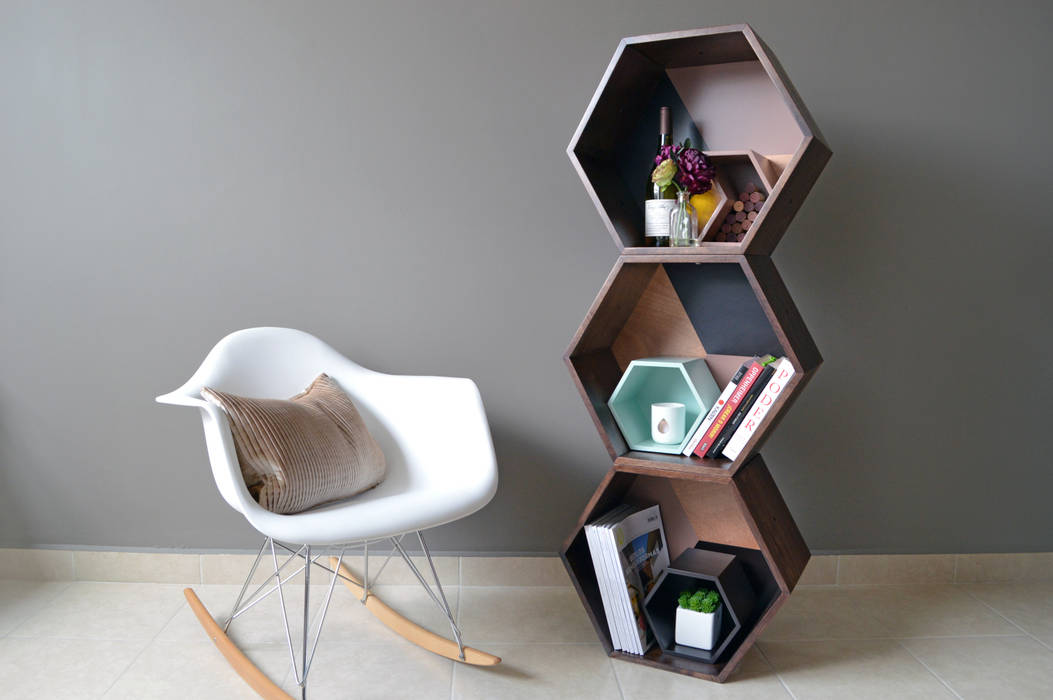 PANAL ON WOOD, APOTEMA Estudio de Diseño APOTEMA Estudio de Diseño Living room Wood Wood effect Storage