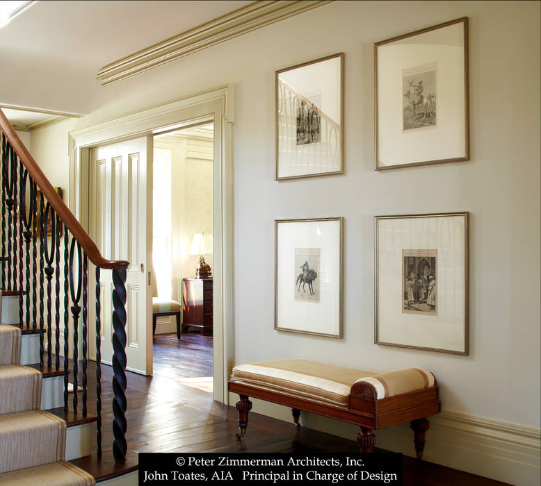 New Greek Revival House - Southport, CT, John Toates Architecture and Design John Toates Architecture and Design Pasillos, vestíbulos y escaleras clásicas