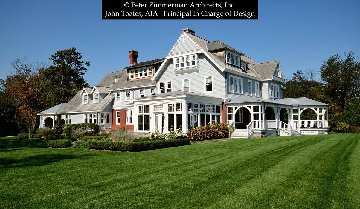 Queen Anne Addition & Renovation - Westport, CT, John Toates Architecture and Design John Toates Architecture and Design Nhà phong cách kinh điển