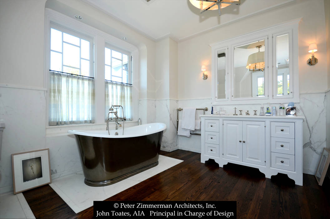 Master Bathroom John Toates Architecture and Design Classic style bathroom