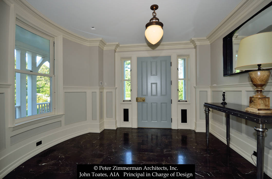 Queen Anne Addition & Renovation - Westport, CT, John Toates Architecture and Design John Toates Architecture and Design Pasillos, vestíbulos y escaleras clásicas