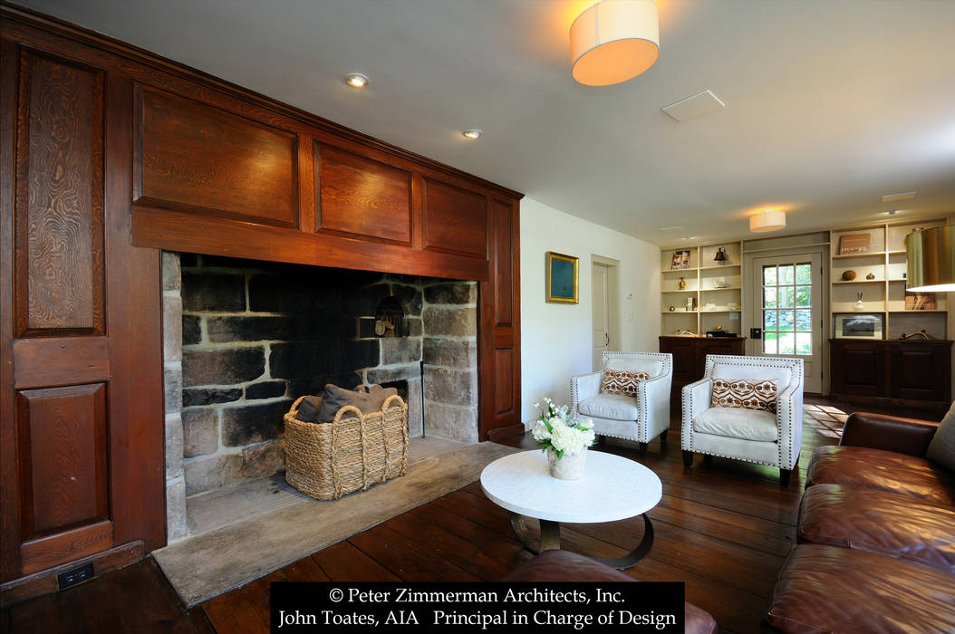 Historical Addition & Renovation - Darien, CT, John Toates Architecture and Design John Toates Architecture and Design Klassische Wohnzimmer