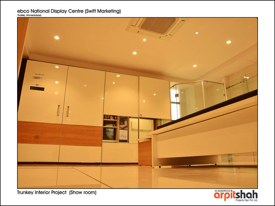 ebco Showroom @ Thaltej, SG Mall, ARPIT SHAH PROJECTS OPC PVT LTD. ARPIT SHAH PROJECTS OPC PVT LTD.