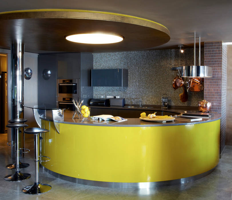 Head Road Glamour, Jenny Mills Architects Jenny Mills Architects Modern kitchen kitchen,finishes,materials,bespoke,yellow,sculptural