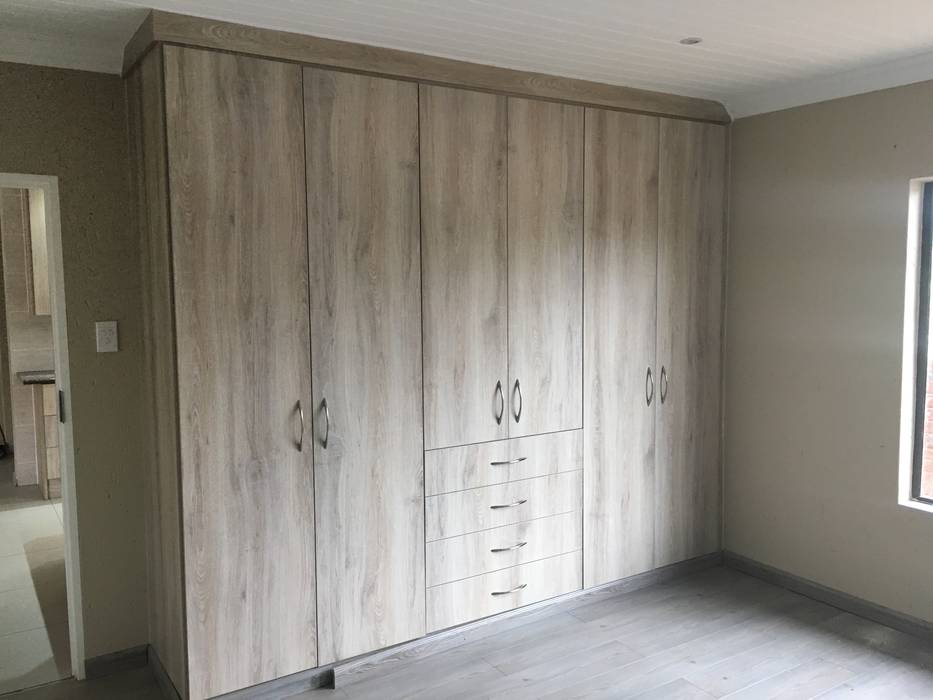 His & Hers wardrobe TCC interior projects cc Modern style bedroom Chipboard Built in cupboard,Wardrobes & closets