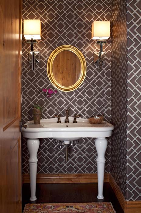 21st CenturyTraditional, Andrea Schumacher Interiors Andrea Schumacher Interiors Classic style bathroom wallpaper,mirror,sconces,vanity,'