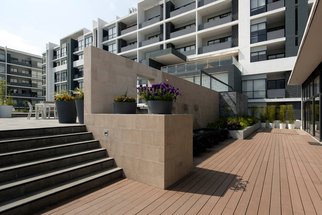 Gran Ciudad Nuevo Sur , Grow Arquitectos Grow Arquitectos Balcones y terrazas modernos