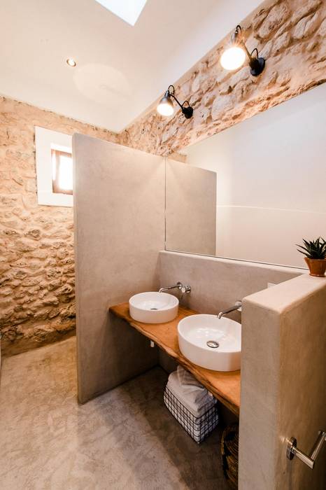 Ibiza Campo - Guesthouse, Ibiza Interiors Ibiza Interiors Mediterranean style bathrooms