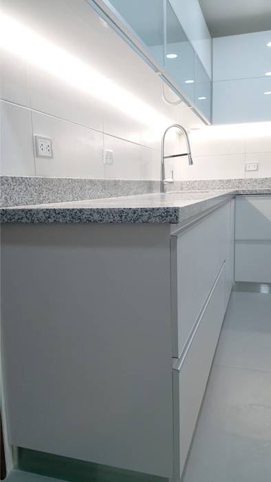 Cubiertas en piedra natural – elegancia y estilo cocinas de estilo