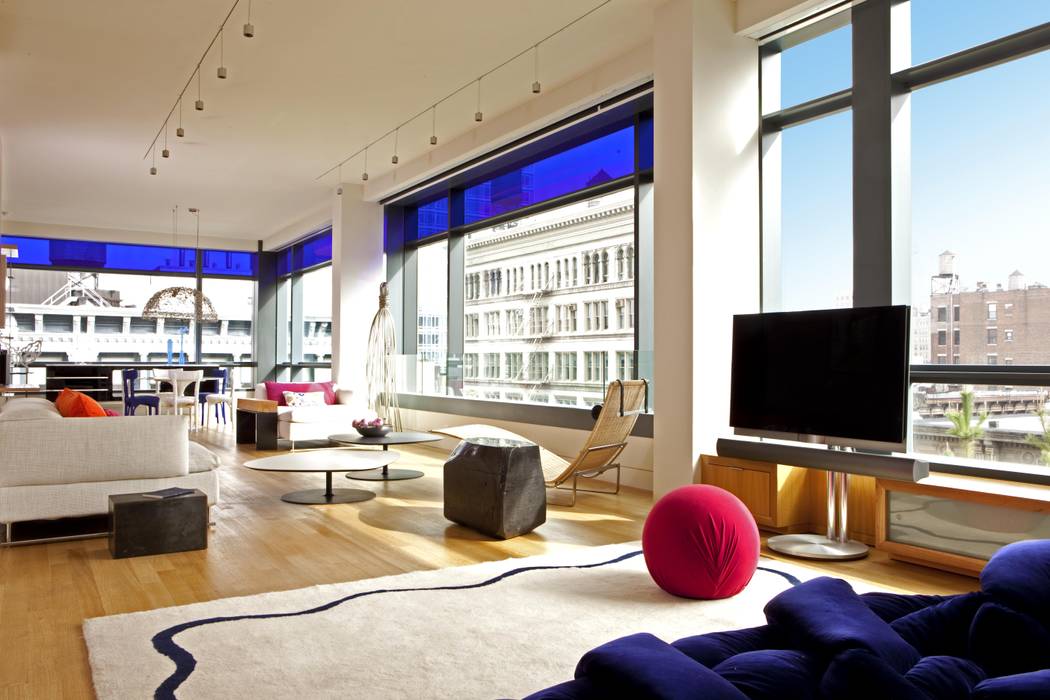 Soho Living Room Lighting Hinson Design Group 现代客厅設計點子、靈感 & 圖片