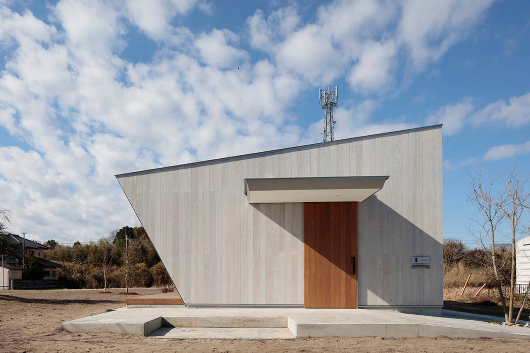 いつも日なた、いつも日かげの家, 桑原茂建築設計事務所 / Shigeru Kuwahara Architects 桑原茂建築設計事務所 / Shigeru Kuwahara Architects Casas modernas