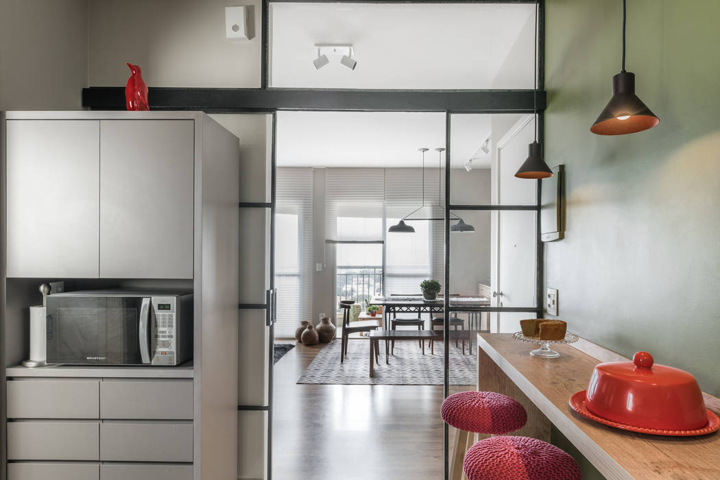 Apartamento no Ipiranga, Cores Lovers Cores Lovers Modern kitchen