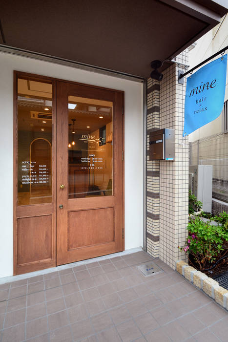 mine hair & relax, TRANSFORM 株式会社シーエーティ TRANSFORM 株式会社シーエーティ Commercial spaces Offices & stores