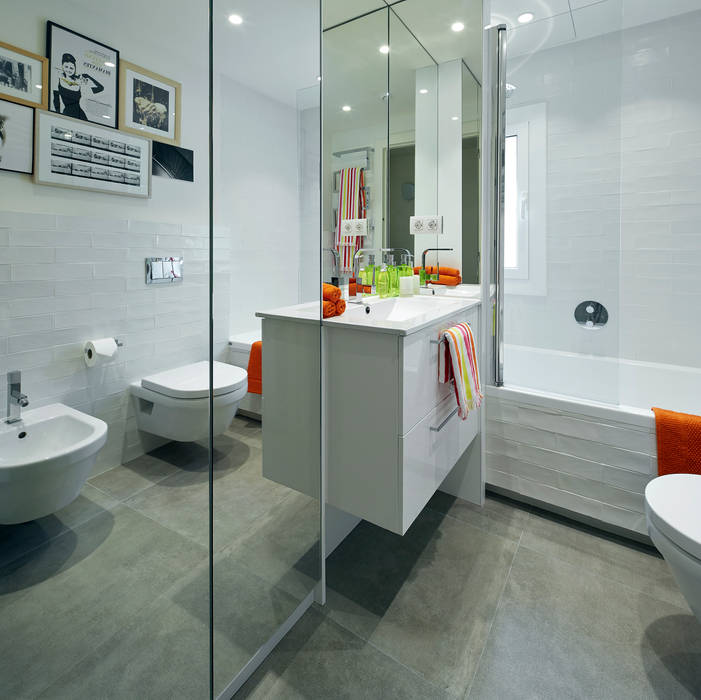 ÁTICO IVORRA, Molins Design Molins Design Modern style bathrooms