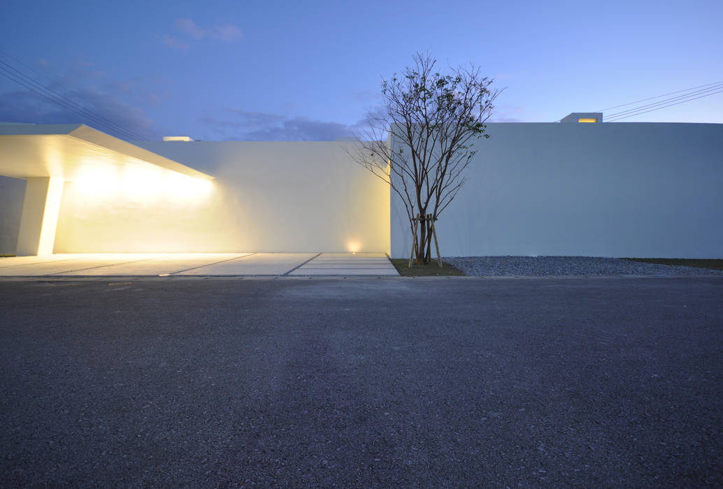 YMSR-HOUSE, 門一級建築士事務所 門一級建築士事務所 Modern Houses Reinforced concrete White