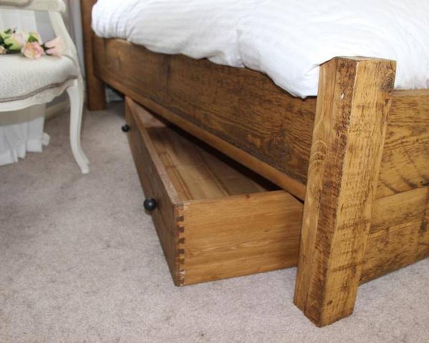 Reclaimed Under The Bed Wooden Bedroom Storage homify Rustikale Wohnzimmer Holz Holznachbildung Aufbewahrung