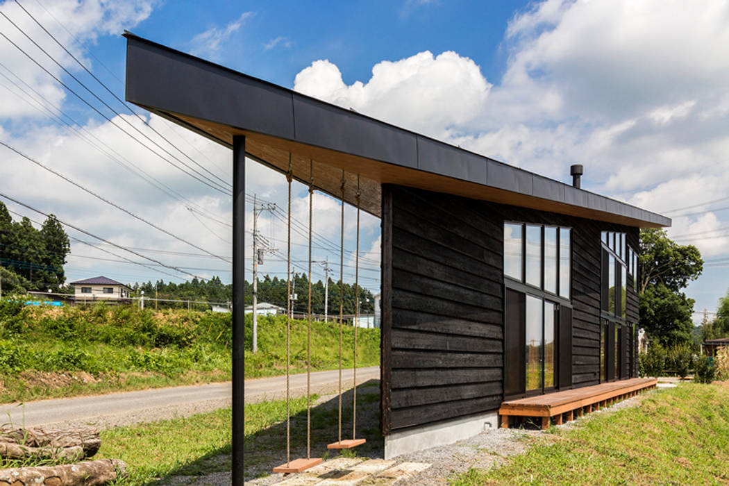 矢板・焼杉の家, 中山大輔建築設計事務所/Nakayama Architects 中山大輔建築設計事務所/Nakayama Architects Varandas, alpendres e terraços ecléticos