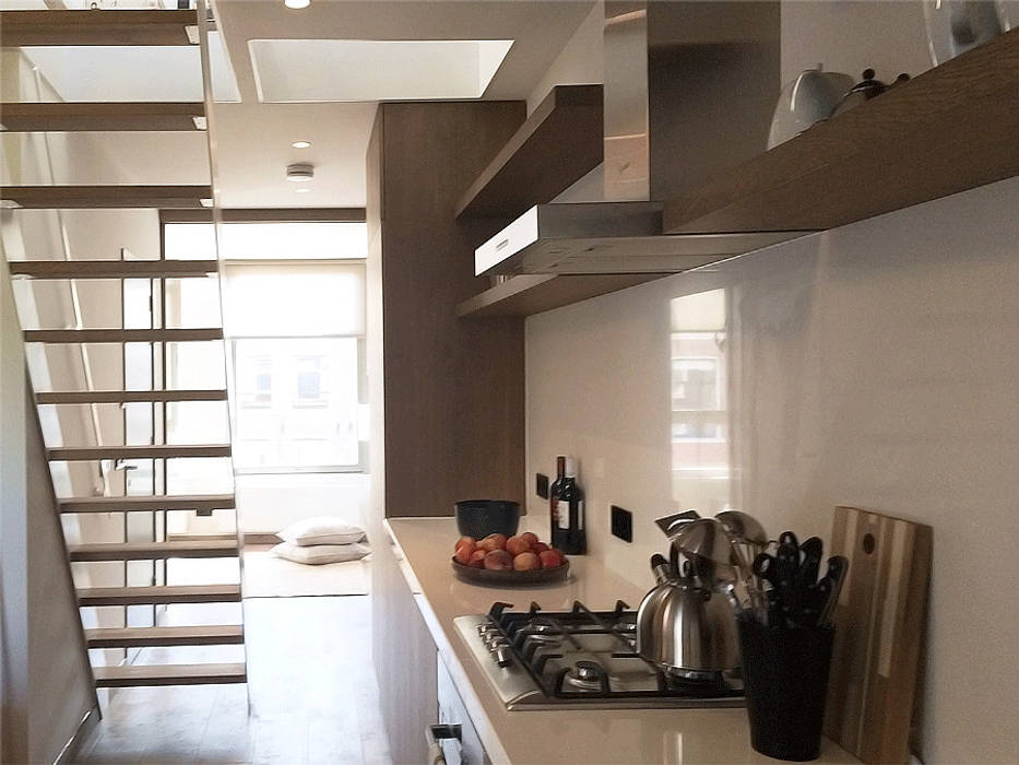 Kitchen homify Cozinhas modernas Madeira Acabamento em madeira interior design,interior architecture,renovation,apartment,Amsterdam,De Pijp,Deirdre Renniers,Netherlands,desk,grey oak,oak