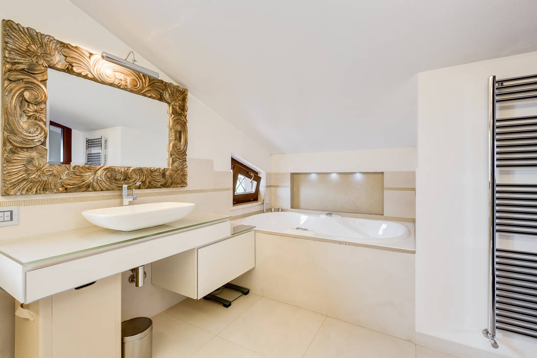 Cavour | modern style, EF_Archidesign EF_Archidesign Salle de bain moderne