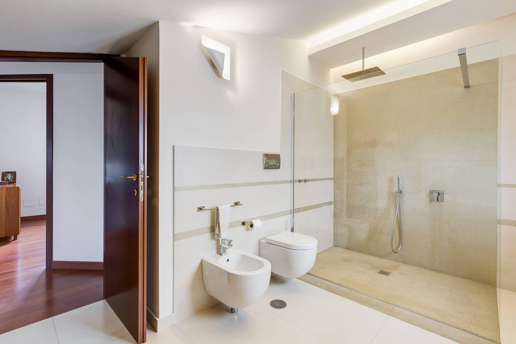 Cavour | modern style, EF_Archidesign EF_Archidesign Modern bathroom