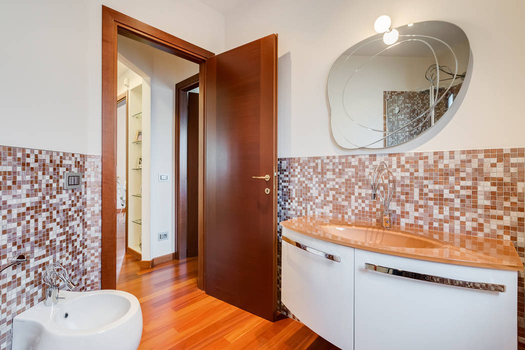 Cavour | modern style, EF_Archidesign EF_Archidesign Modern bathroom