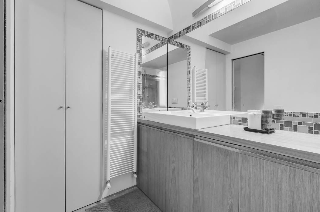 Cavour | Loft, EF_Archidesign EF_Archidesign Modern Bathroom