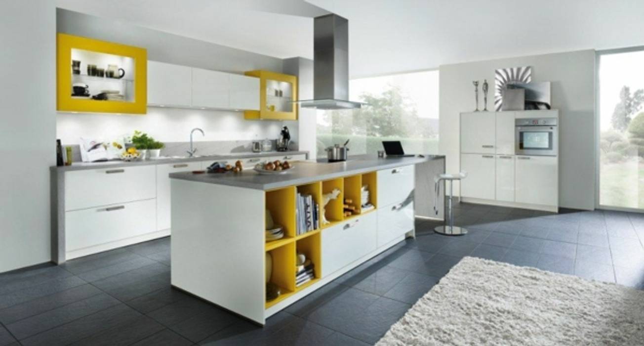 Minimalisme : au service des espaces homify Cuisine minimaliste minimal minimalisme blanc jaune color block couleur moderne aménagement simple cuisine idée déco décoration,Plans de travail