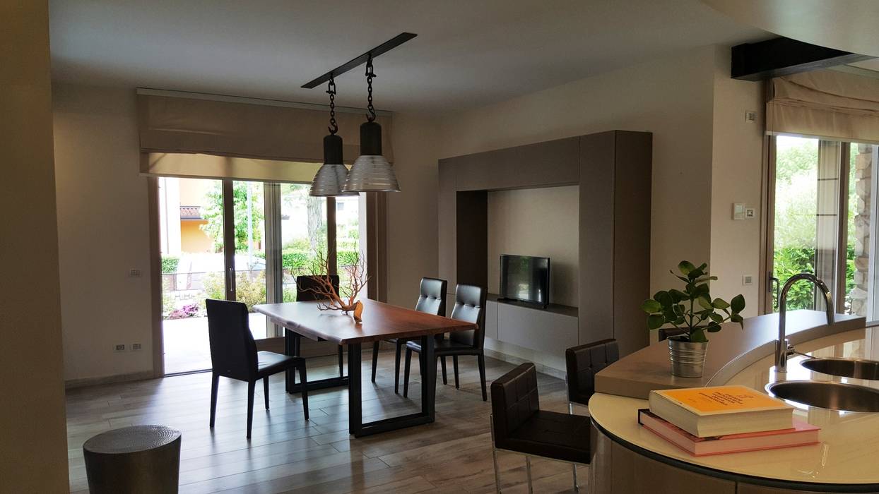 Arredamento Villa, Studio Ph09 (progress house) Studio Ph09 (progress house) Modern dining room Tables