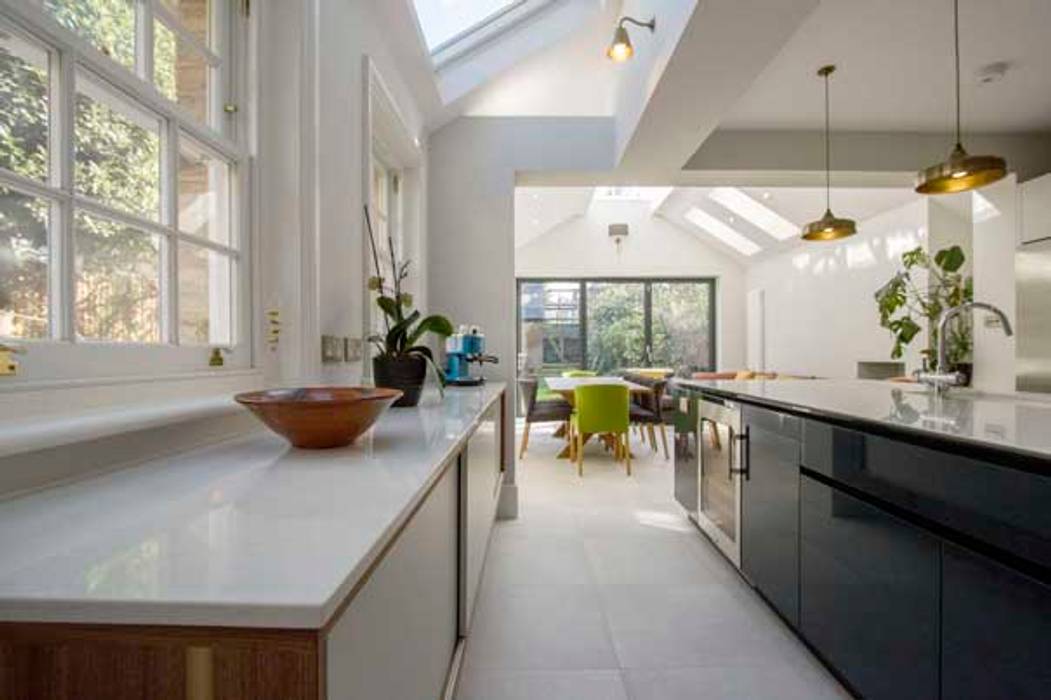 The stunning garden view kitchen extension and remodel, Cube Lofts Cube Lofts Modern kitchen