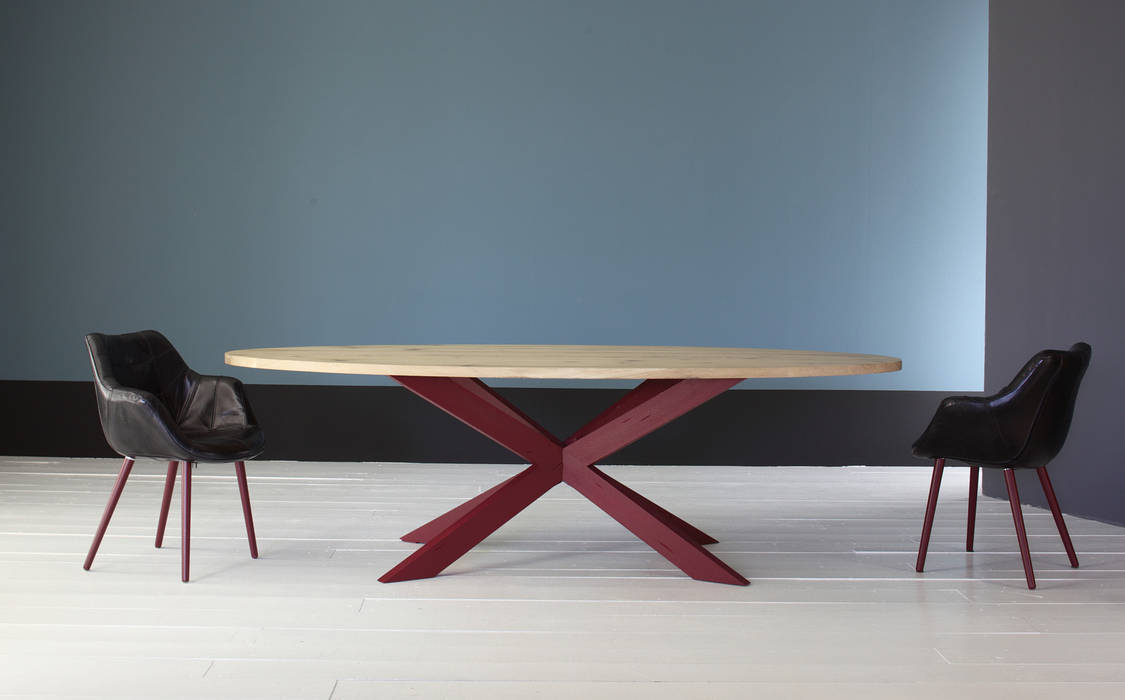 Mesa ovalada: comedor de estilo de bianca mobiliario | homify Mesa ovalada: comedor de estilo de bianca mobiliario | homify